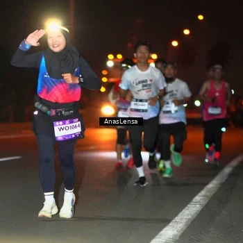 Runner Photo 7631899