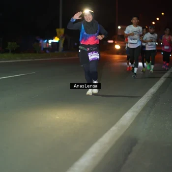 Runner Photo 7631900
