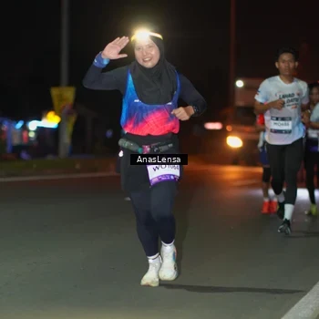 Runner Photo 7631903
