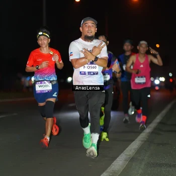Runner Photo 7631909