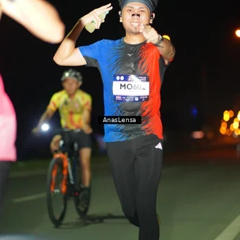 Runner Photo 7631919