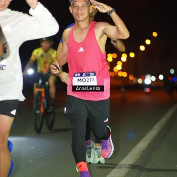 Runner Photo 7631928