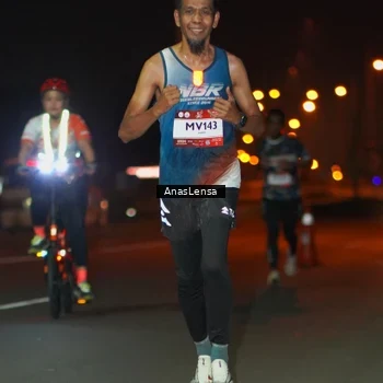 Runner Photo 7631931