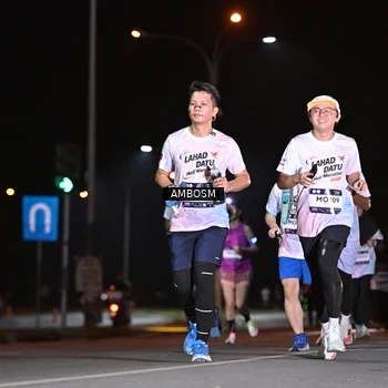 Runner Photo 7631936