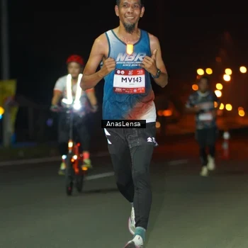 Runner Photo 7631938