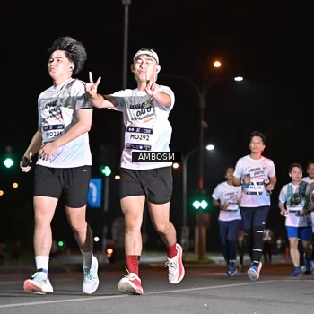 Runner Photo 7631941