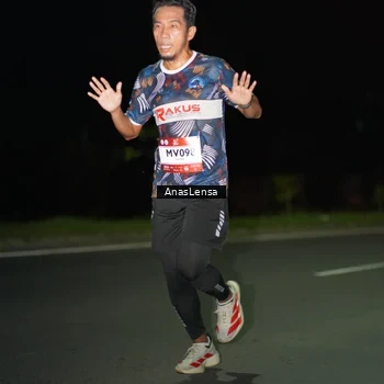 Runner Photo 7631957