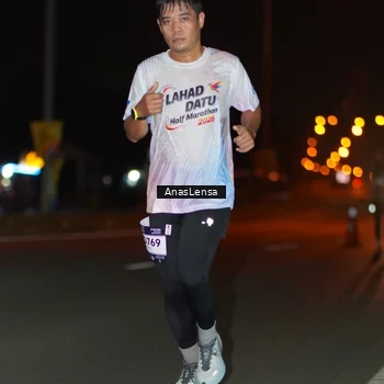 Runner Photo 7631961