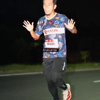 Runner Photo 7631965