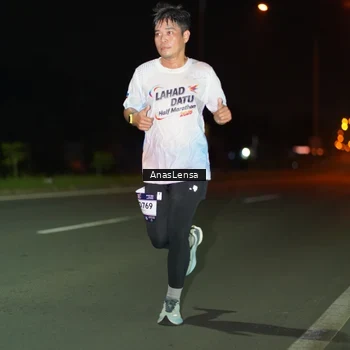 Runner Photo 7631970