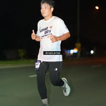 Runner Photo 7631974