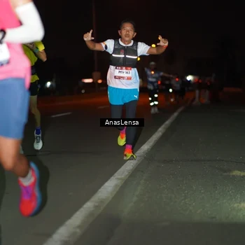 Runner Photo 7631995