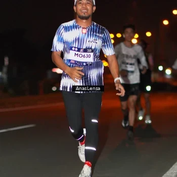 Runner Photo 7632007