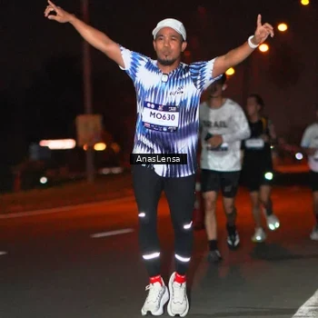 Runner Photo 7632012