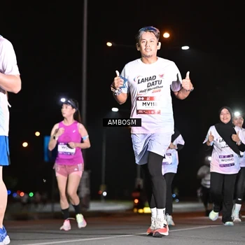 Runner Photo 7632013