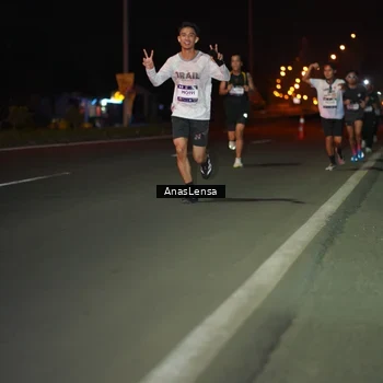 Runner Photo 7632025