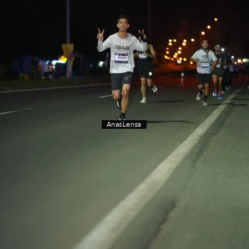 Runner Photo 7632028