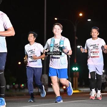 Runner Photo 7632032