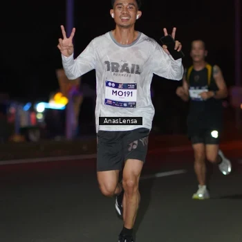 Runner Photo 7632037