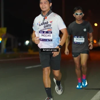 Runner Photo 7632044