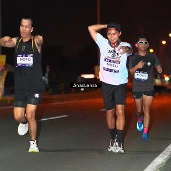Runner Photo 7632047