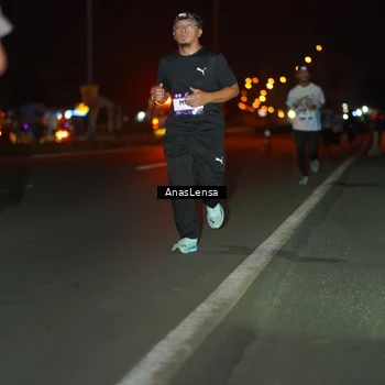Runner Photo 7632059