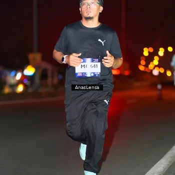 Runner Photo 7632064