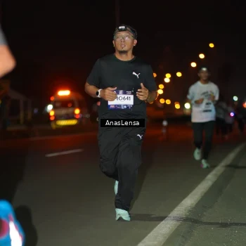 Runner Photo 7632068