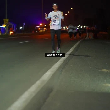 Runner Photo 7632069