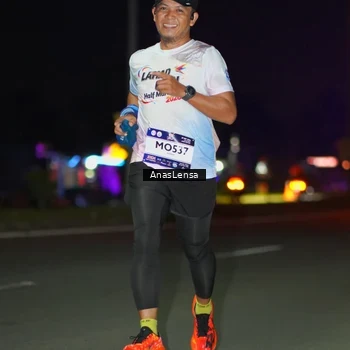 Runner Photo 7632082
