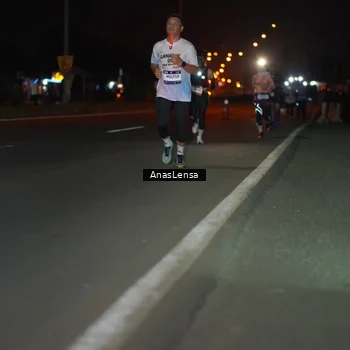 Runner Photo 7632133