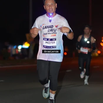 Runner Photo 7632139