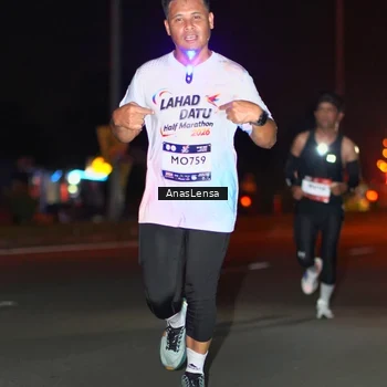 Runner Photo 7632144