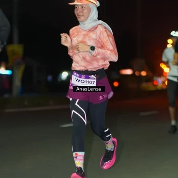 Runner Photo 7632146