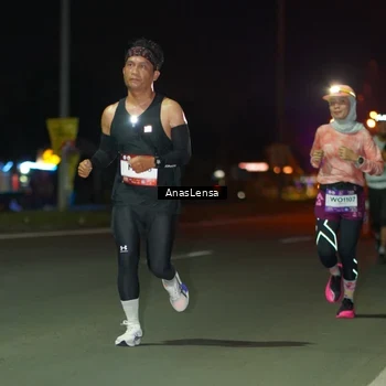 Runner Photo 7632152