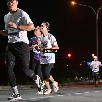 Runner Photo 7632167