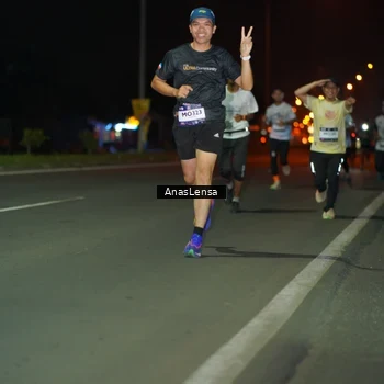 Runner Photo 7632169