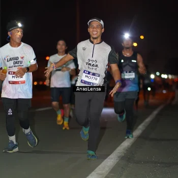 Runner Photo 7632190