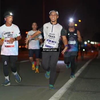Runner Photo 7632191