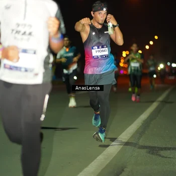 Runner Photo 7632198