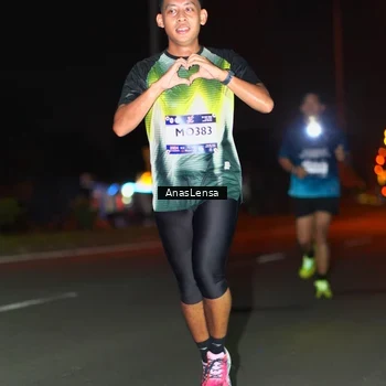 Runner Photo 7632201