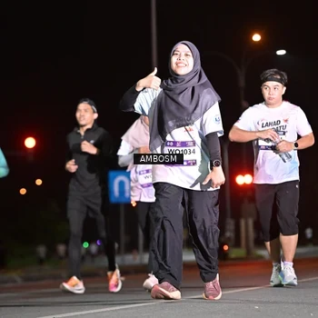 Runner Photo 7632216