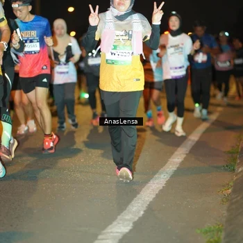 Runner Photo 7632229
