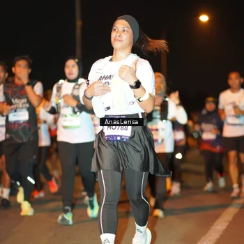 Runner Photo 7632231