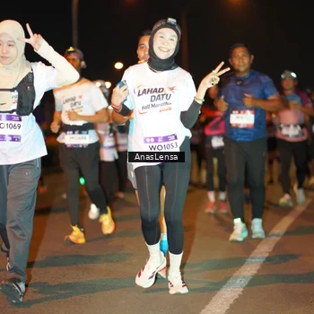 Runner Photo 7632242