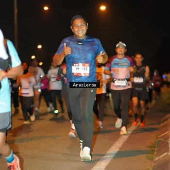 Runner Photo 7632248