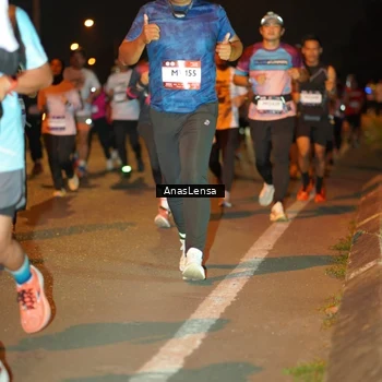 Runner Photo 7632249