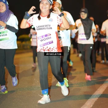 Runner Photo 7632257