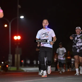 Runner Photo 7632261