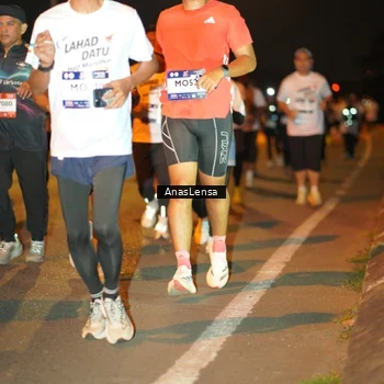 Runner Photo 7632282